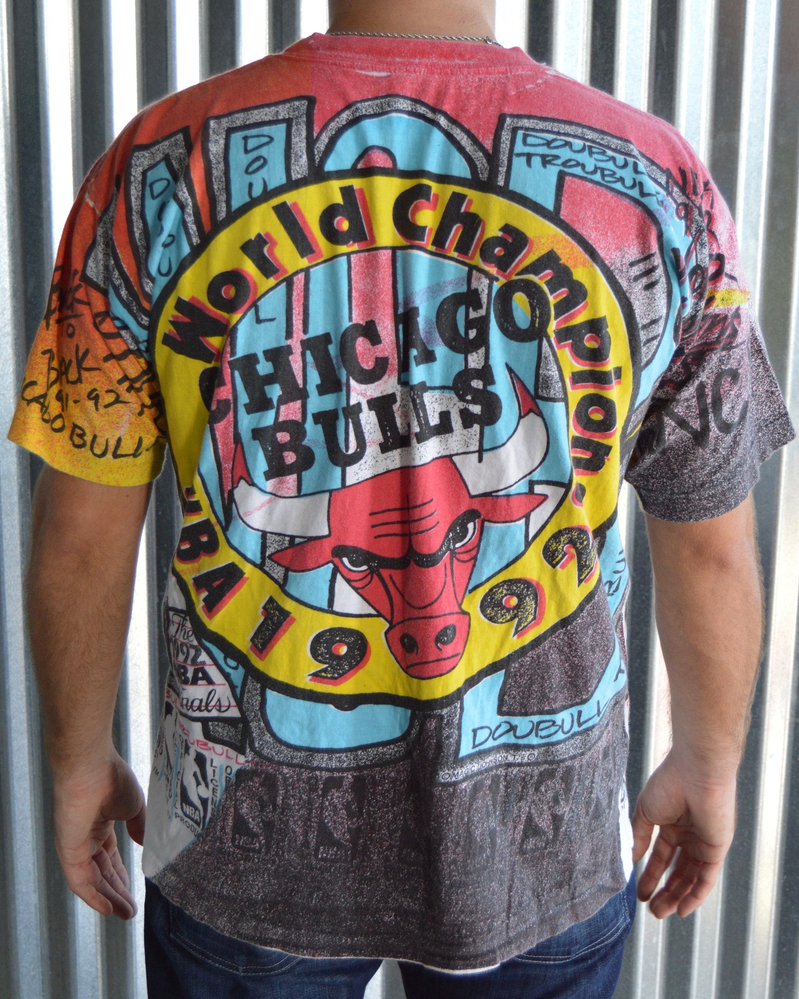 Vintage Chicago Bulls All Over Print T-Shirt sz L