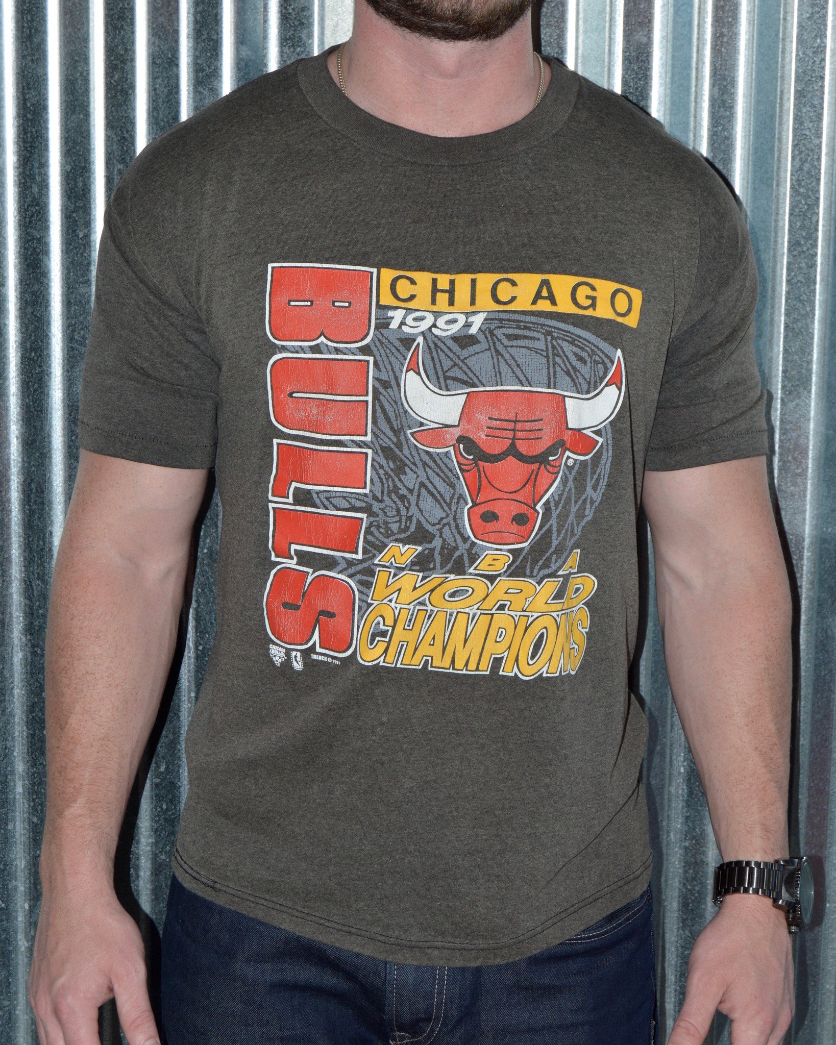 Vintage Chicago Bulls 5-Time NBA Championship T-Shirt Sz. XL